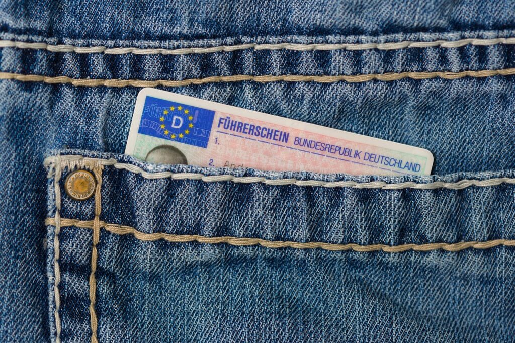 Cómo homologar permiso de conducir en España